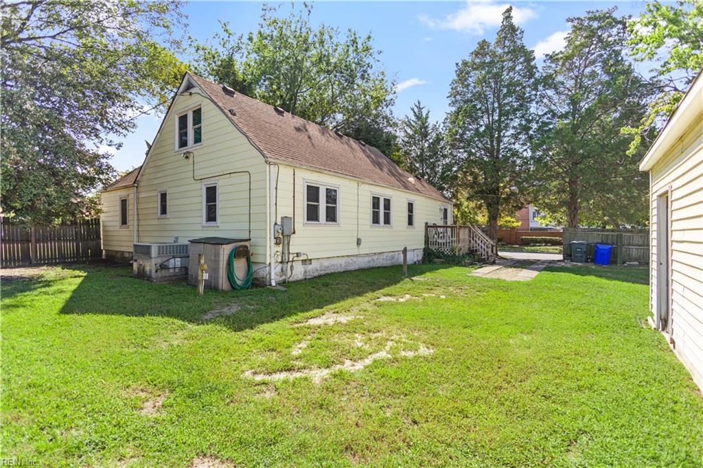 6233 Tidewater Dr Property Photo 31