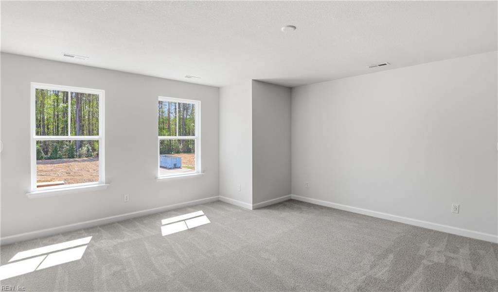 1501 Regal Rd Property Photo 16