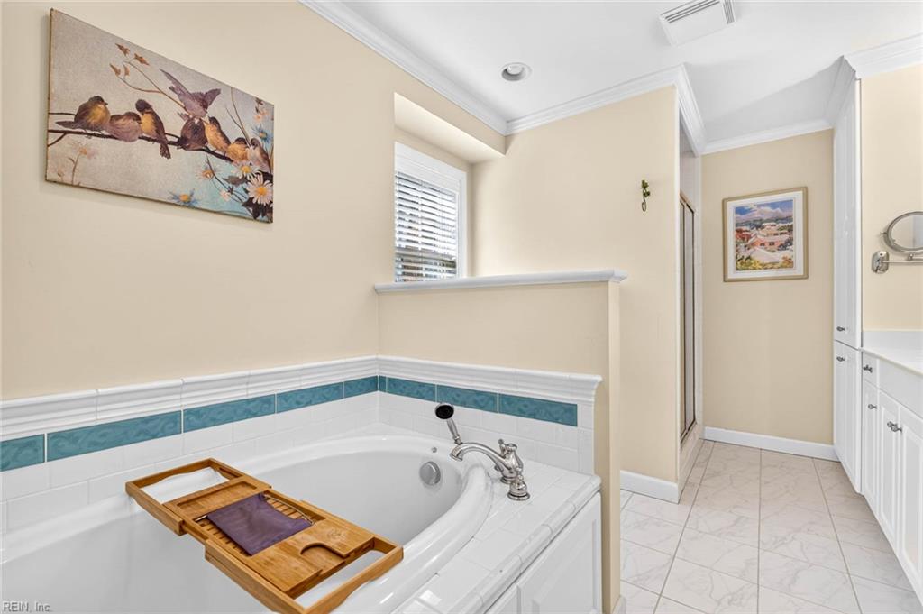 424 Susan Constant Dr Property Photo 31