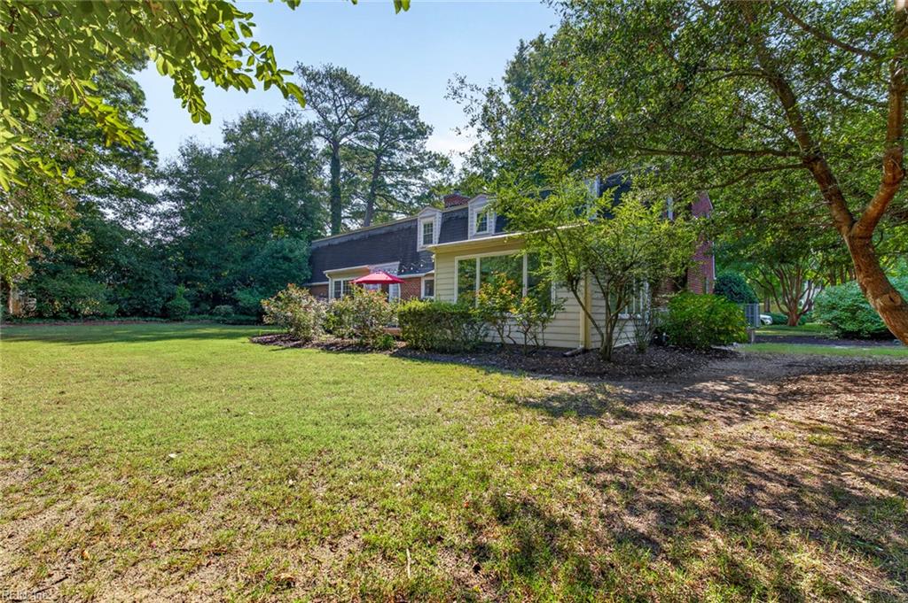 424 Susan Constant Dr Property Photo 44