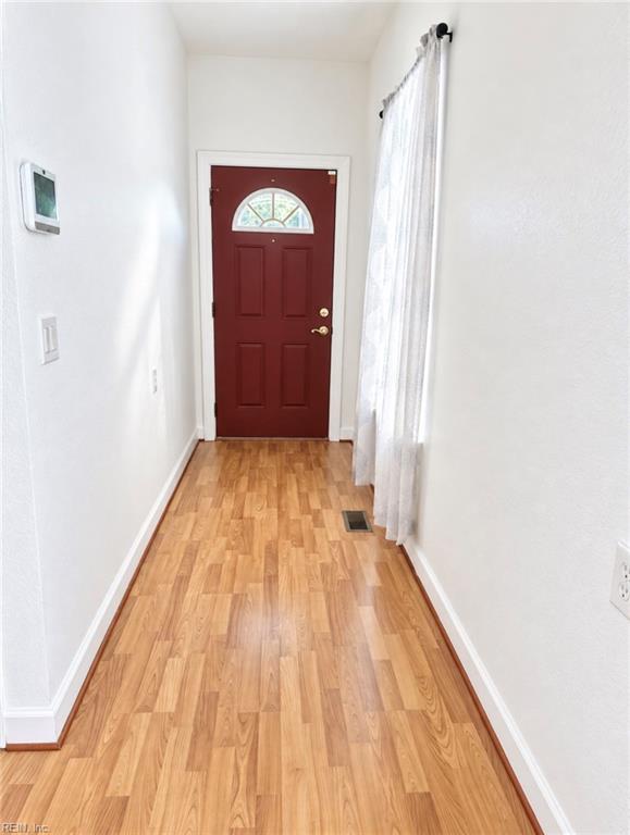 2210 Chestnut St Property Photo 2