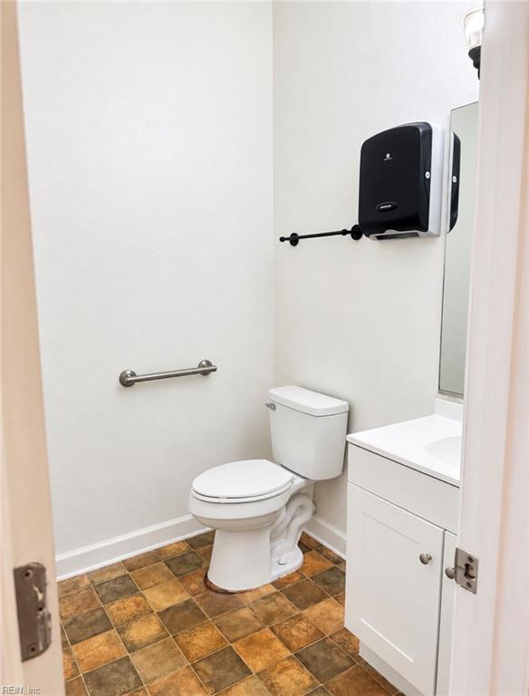 2210 Chestnut St Property Photo 19