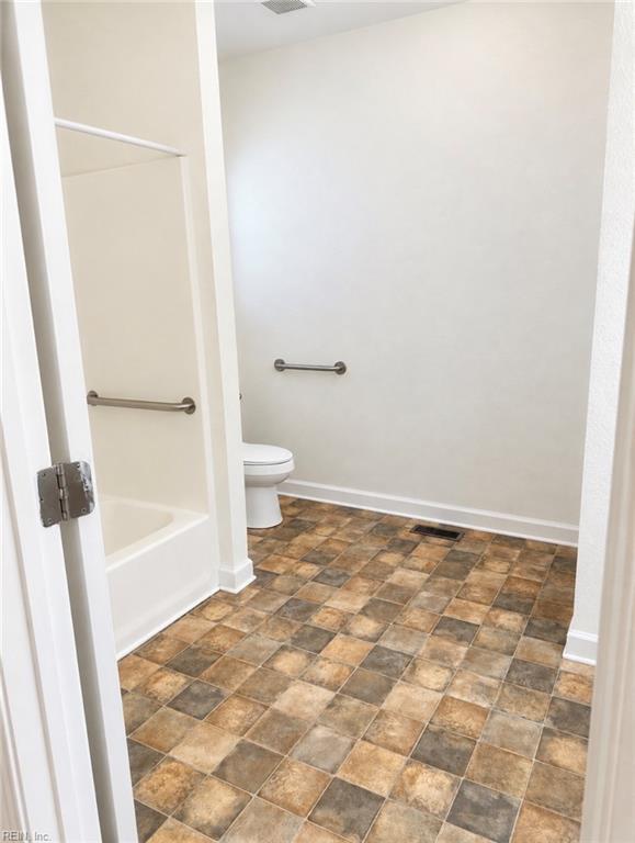 2210 Chestnut St Property Photo 23