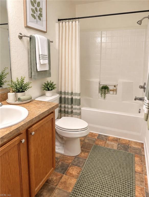 2210 Chestnut St Property Photo 34