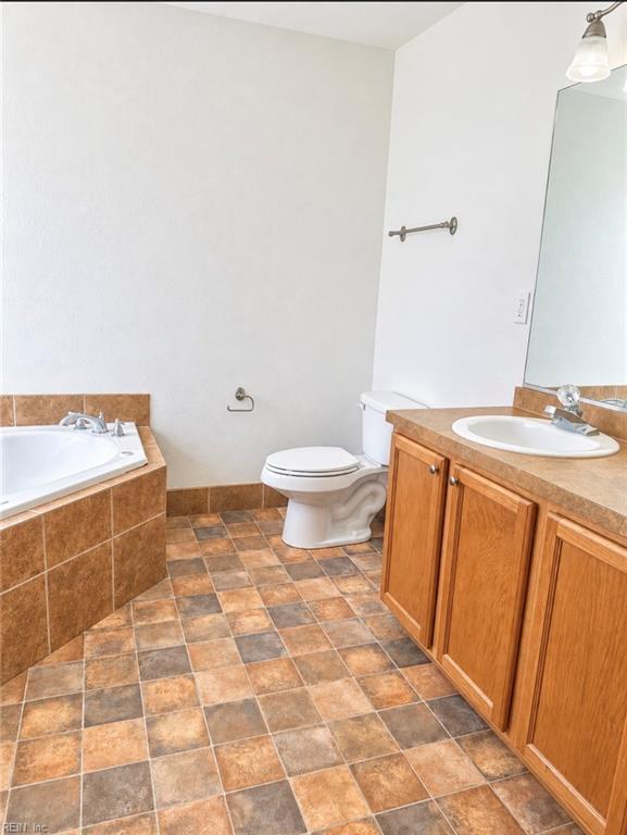 2210 Chestnut St Property Photo 42