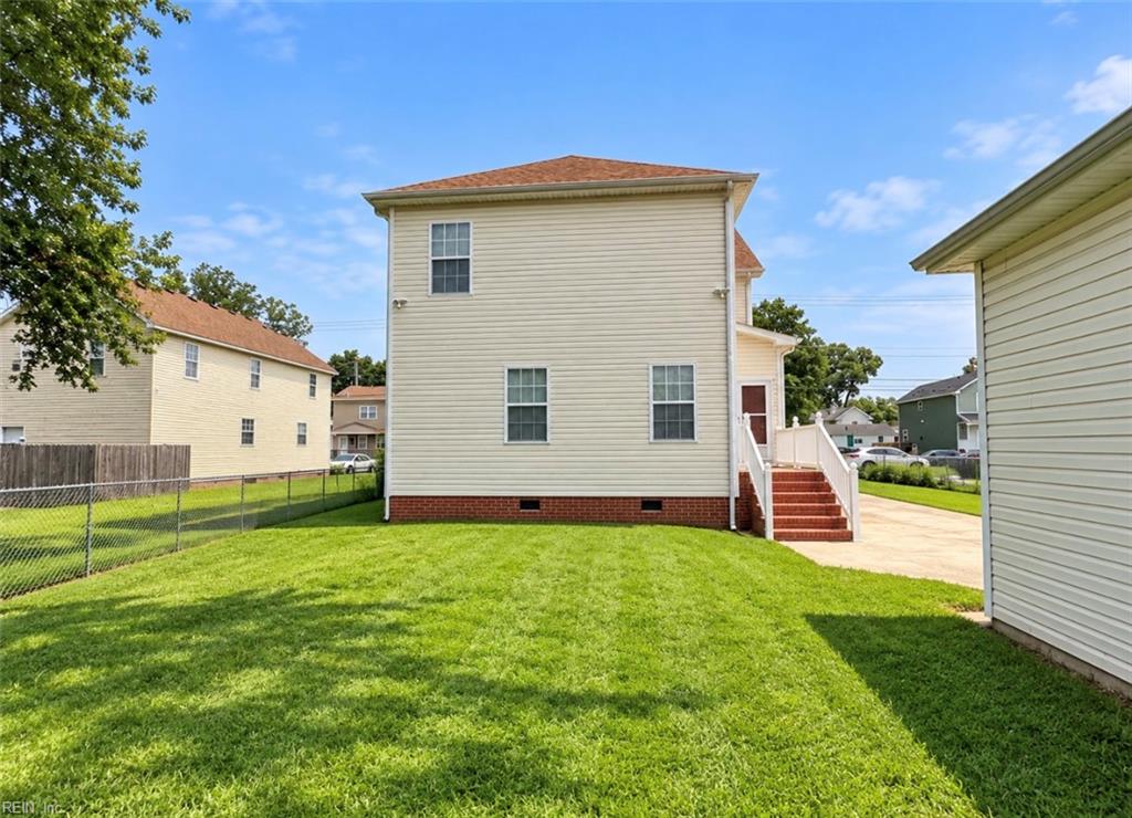 2210 Chestnut St Property Photo 44