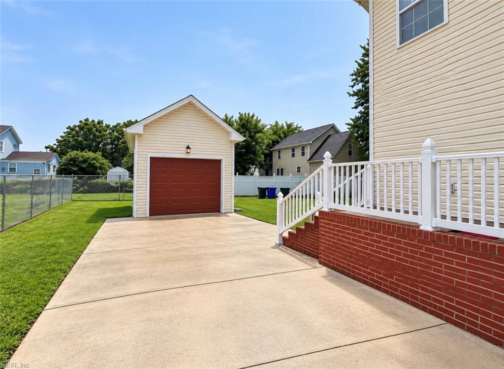 2210 Chestnut St Property Photo 46