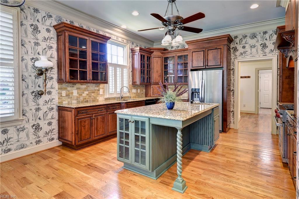 200 River Don Property Photo 16