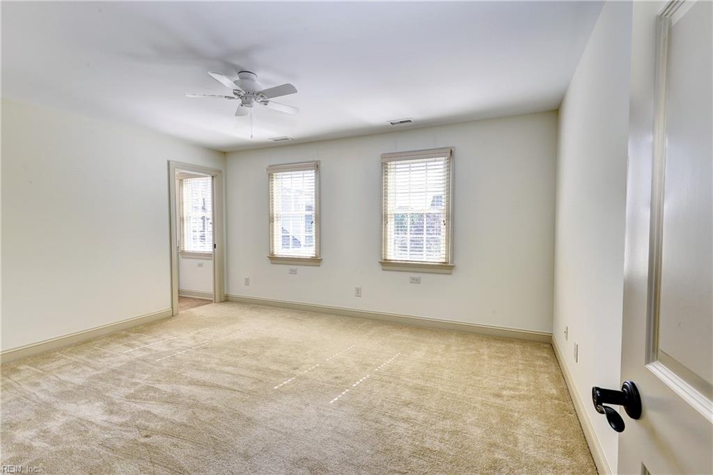 200 River Don Property Photo 32