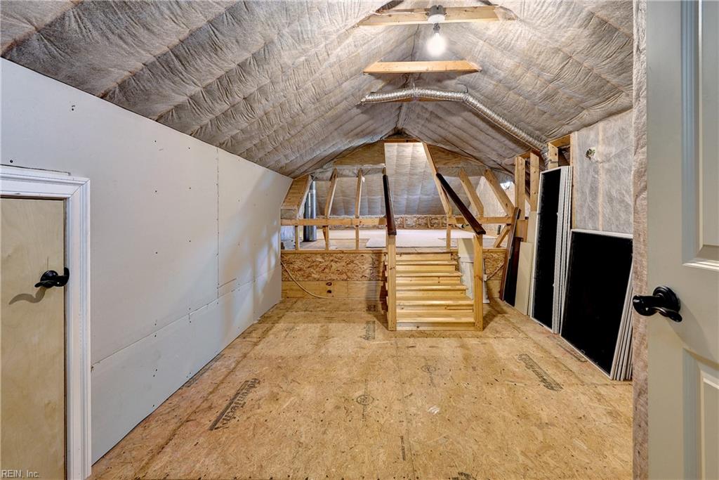 200 River Don Property Photo 38