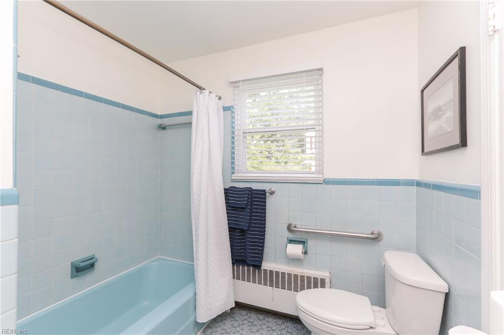 7218 Midfield St Property Photo 26