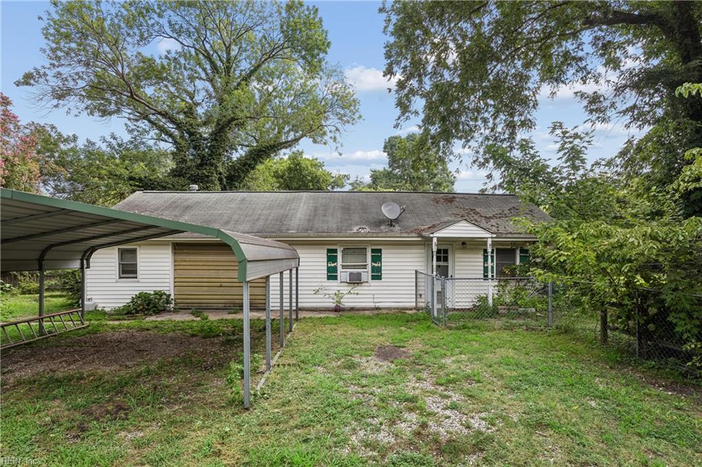 16 Old Fox Hill Rd Property Photo 2
