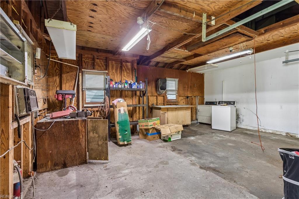 16 Old Fox Hill Rd Property Photo 36