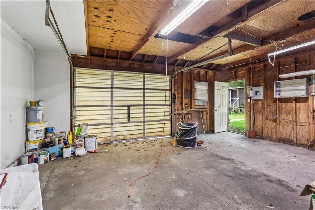 16 Old Fox Hill Rd Property Photo 38
