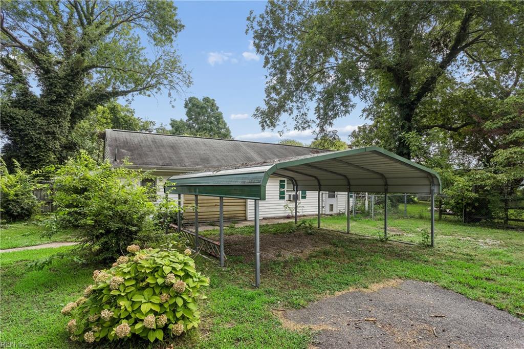 16 Old Fox Hill Rd Property Photo 42