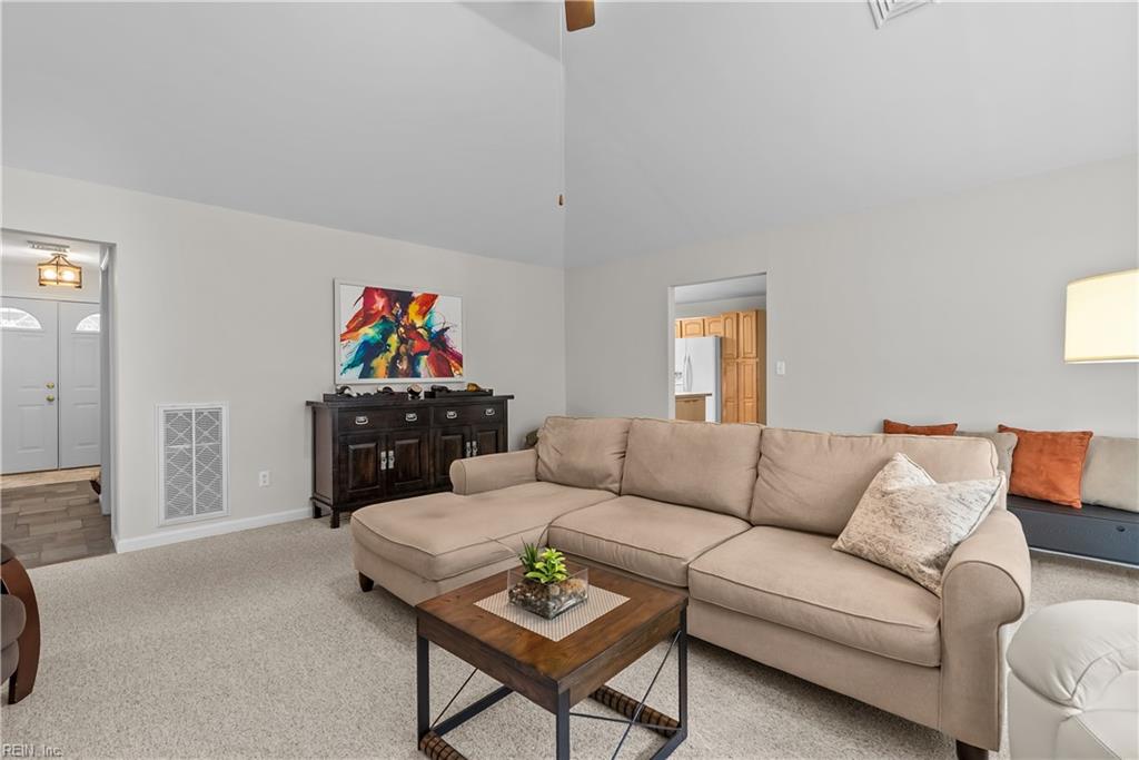 5208 Lucas Trl Property Photo 4