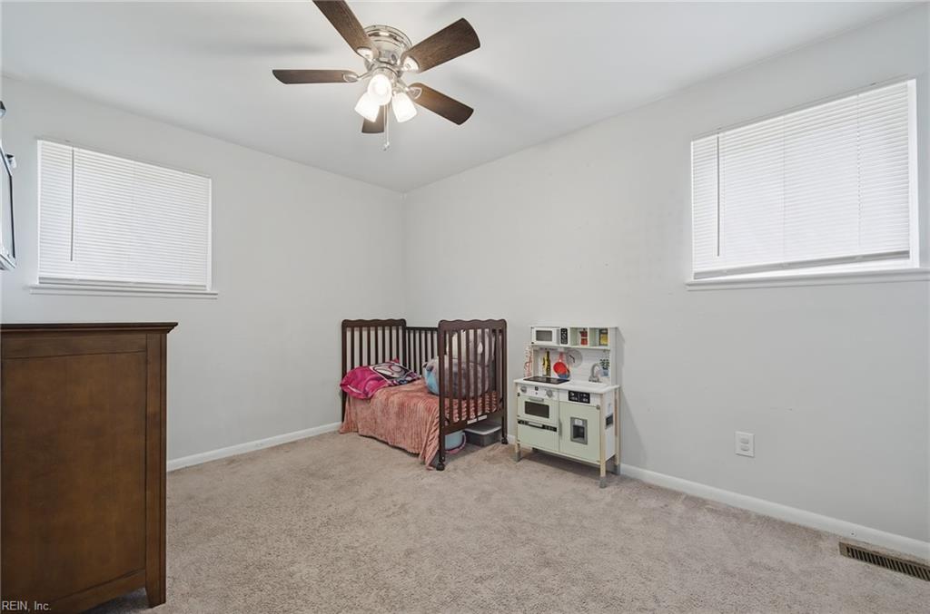 110 Bayhaven Dr Property Photo 20