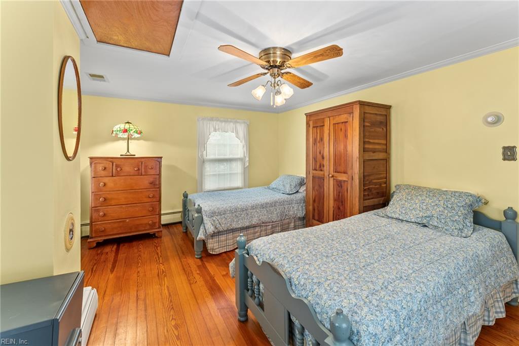 21 Main St Property Photo 28