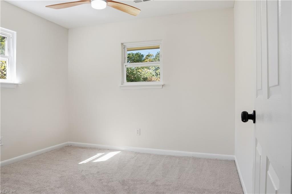 907 Sumter Dr Property Photo 11