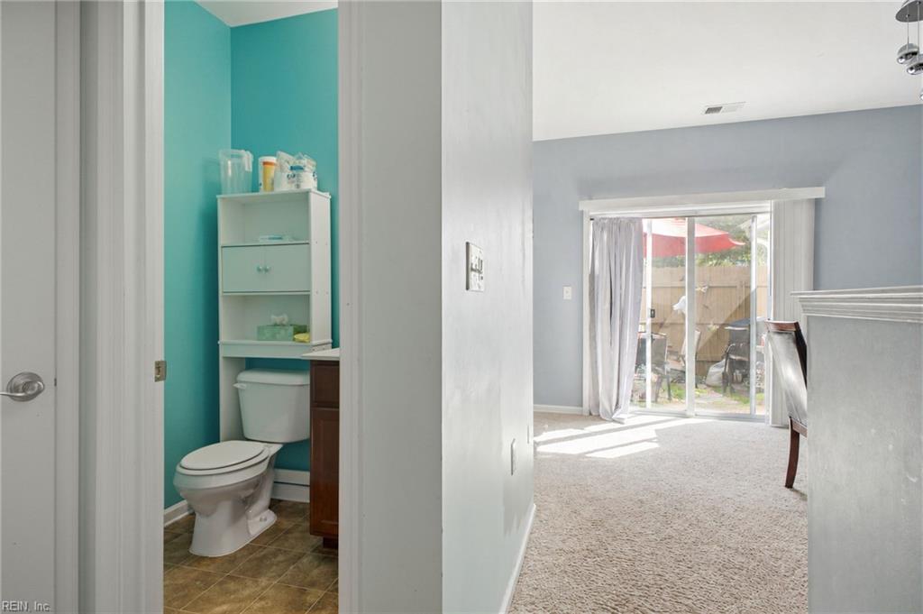 2453 Leytonstone Dr Property Photo 4