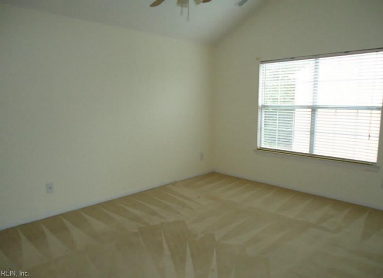 2302 Westgate Cir Property Photo 8