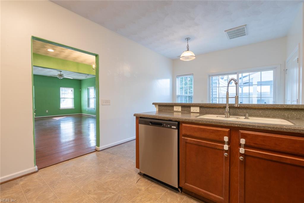 5111 Moreland St Property Photo 7