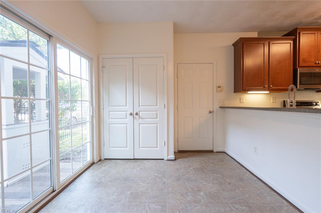 5111 Moreland St Property Photo 9