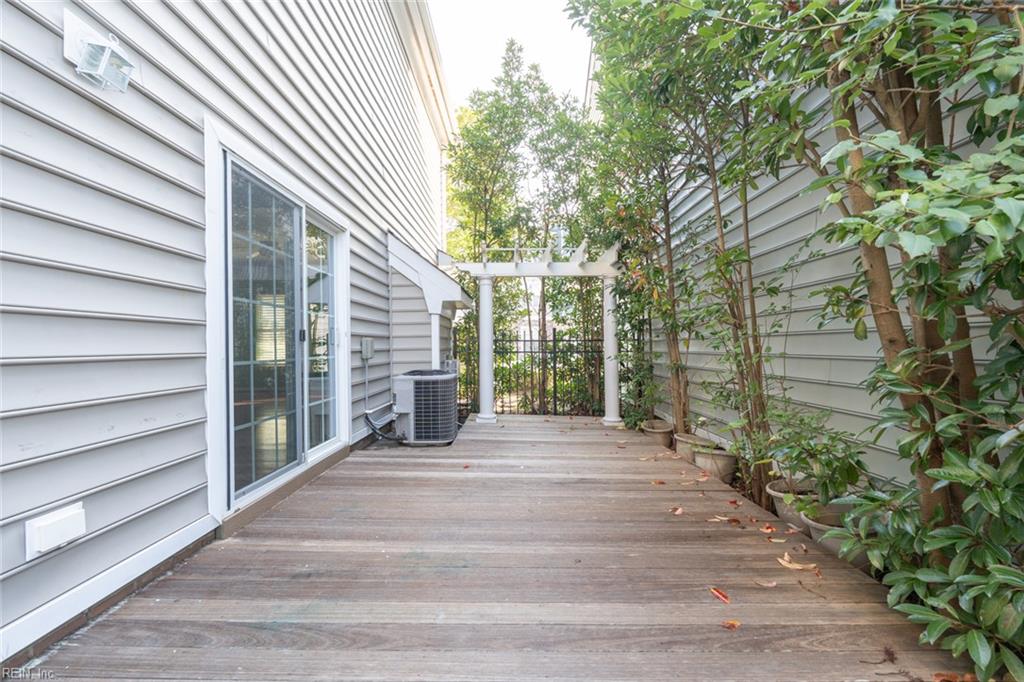 5111 Moreland St Property Photo 33