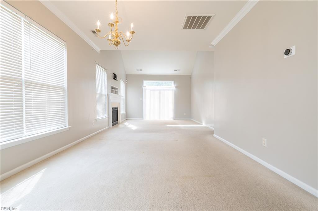 4022 Holston Ct Property Photo 4