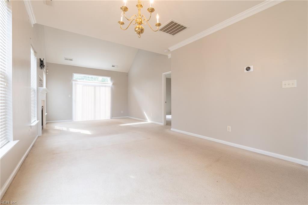 4022 Holston Ct Property Photo 6