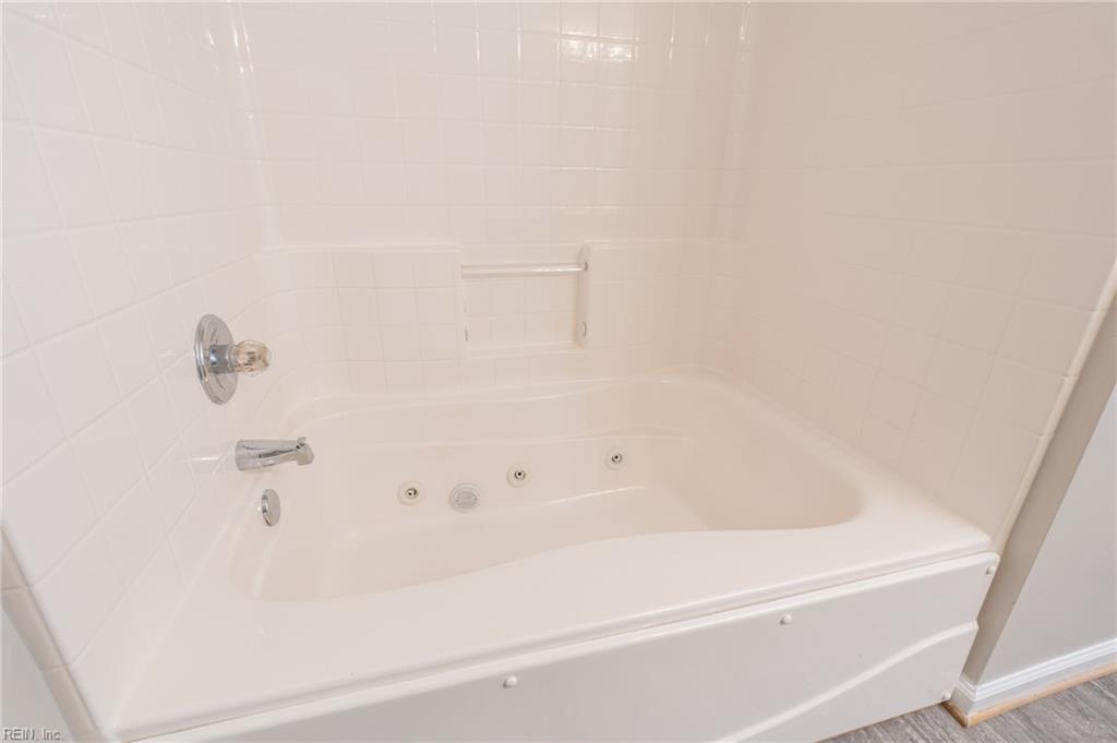 4022 Holston Ct Property Photo 15
