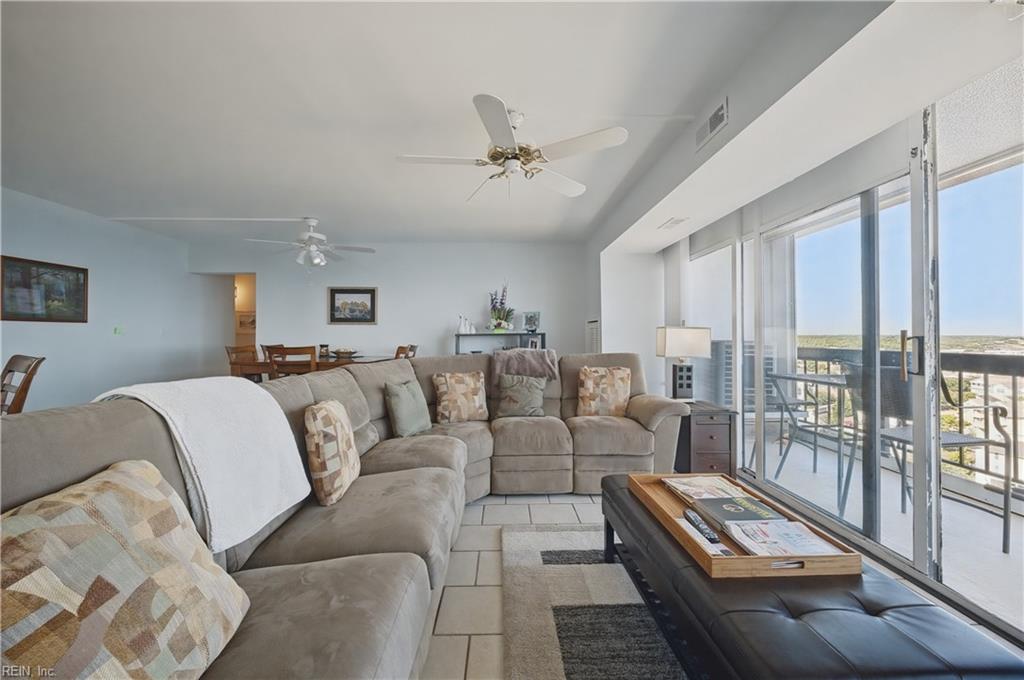 3558 Shore Dr Property Photo 11