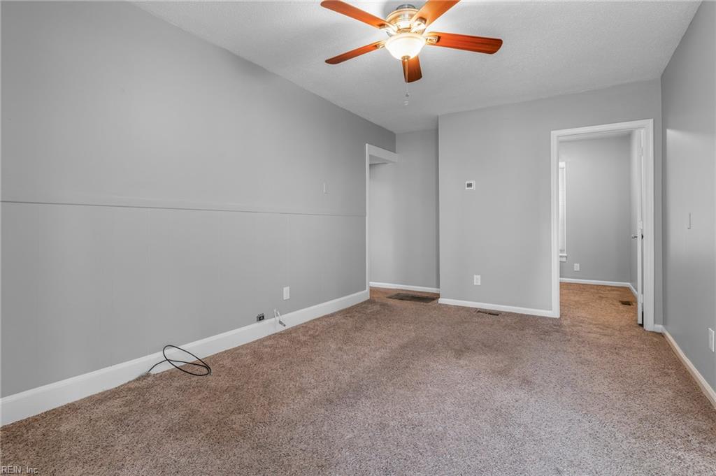 1084 Hugo St Property Photo 10