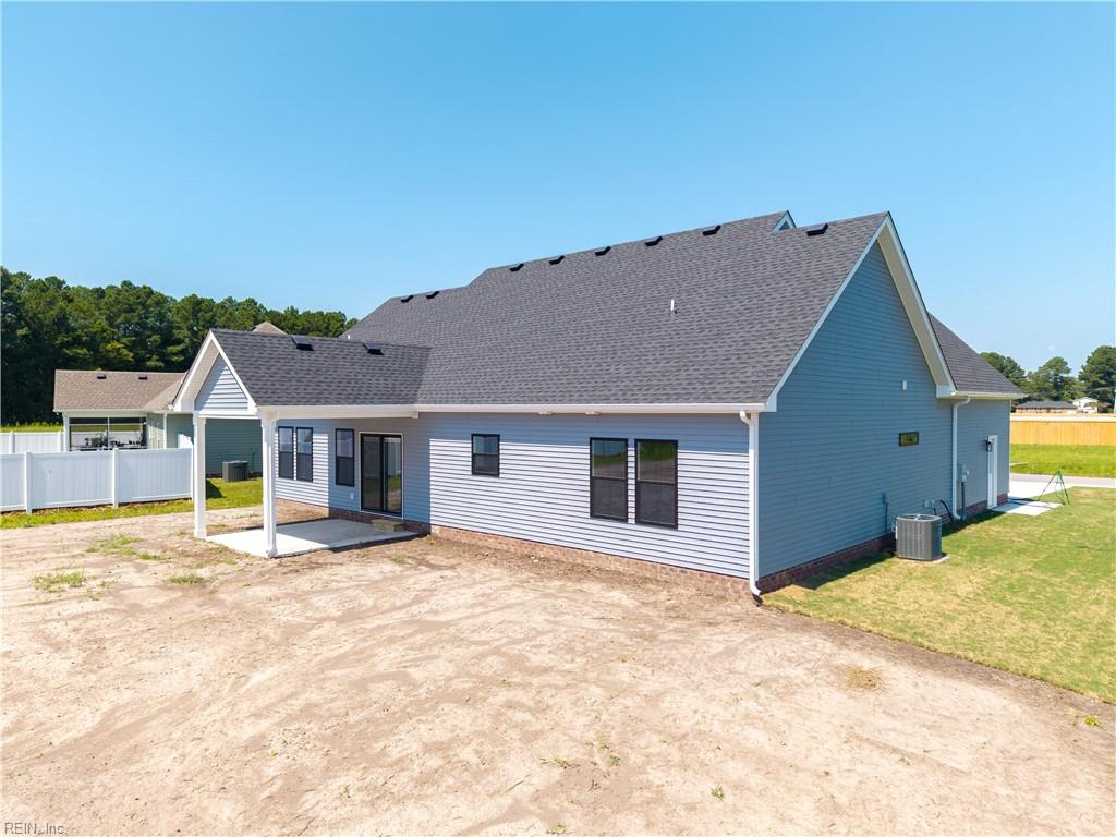 117 Copper Run Loop Property Photo 3