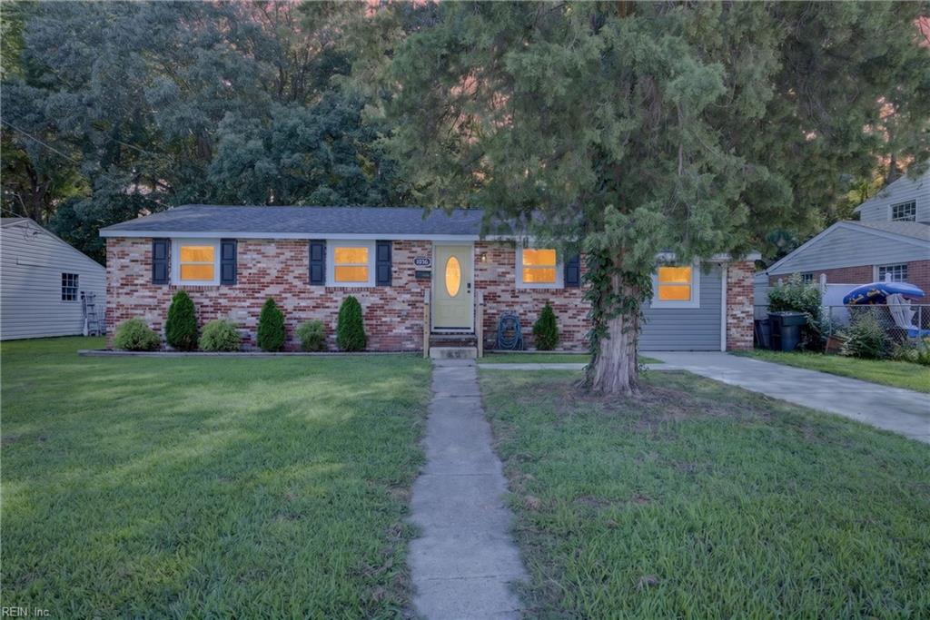 1936 Beall Dr Property Photo 1