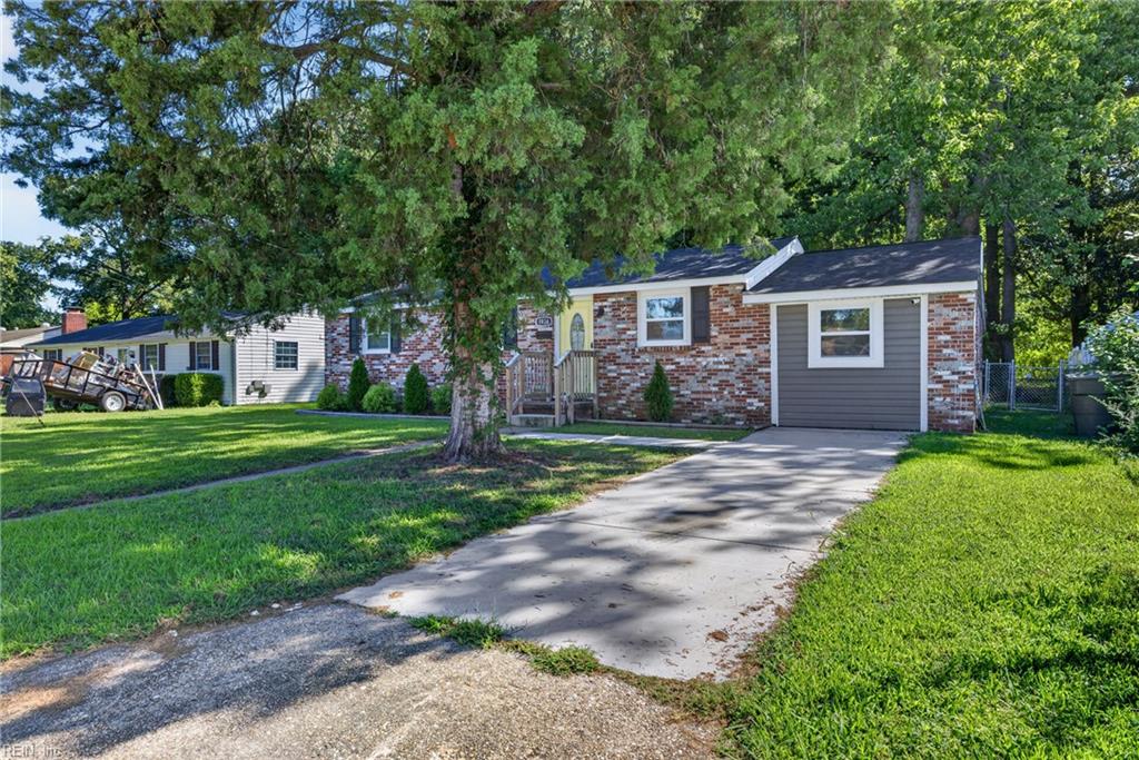 1936 Beall Dr Property Photo 3