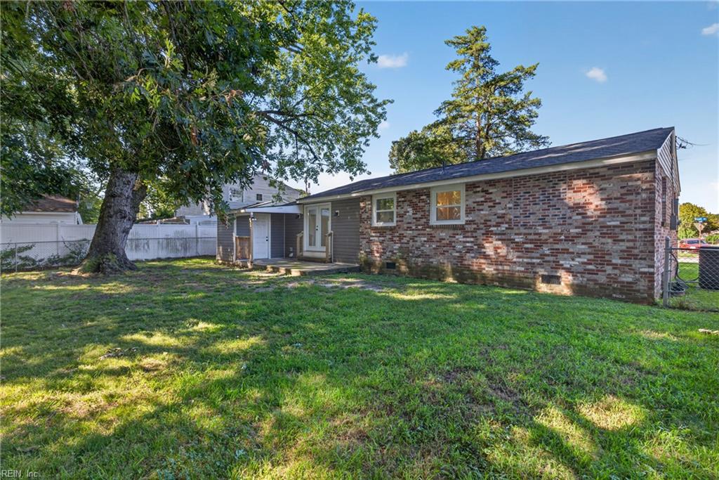 1936 Beall Dr Property Photo 20