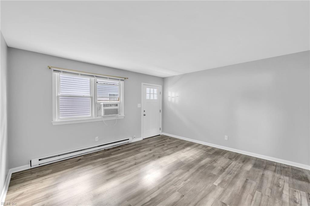 1013 Mckinley Ave Property Photo 6