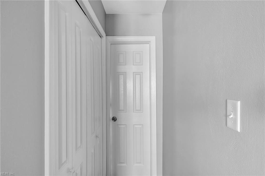 1013 Mckinley Ave Property Photo 17