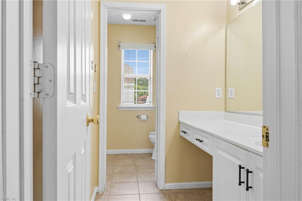 601 Lord Byron Ct Property Photo 25