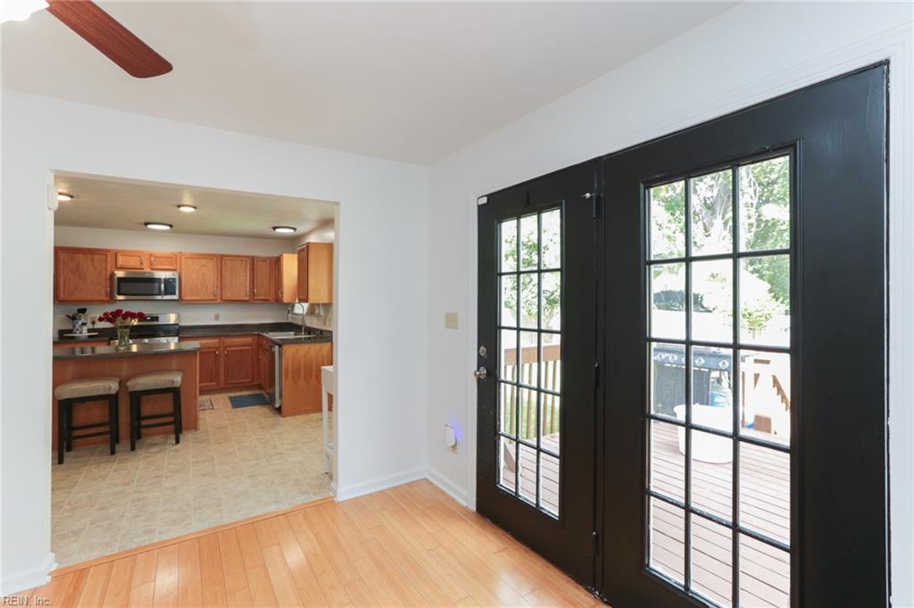 1006 Bland St Property Photo 24