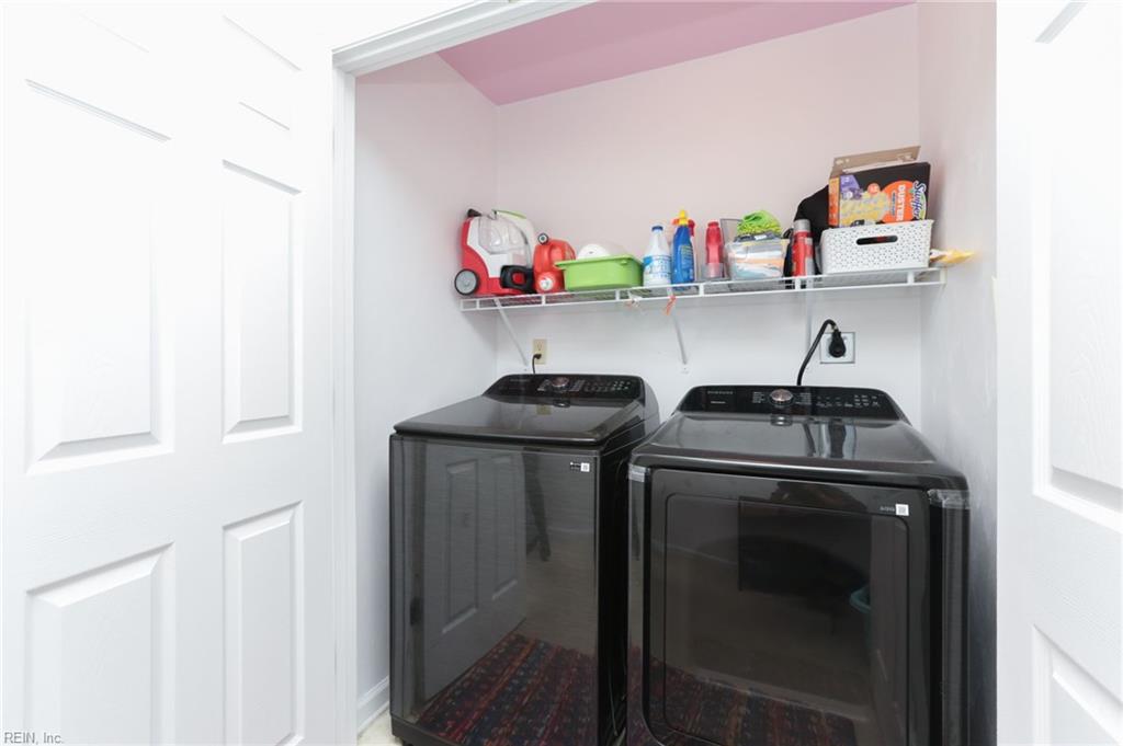 1006 Bland St Property Photo 28