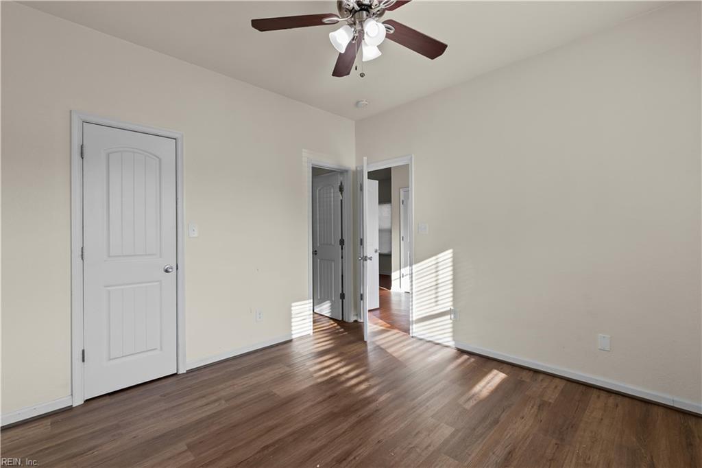 1118 Commerce Ave Property Photo 4