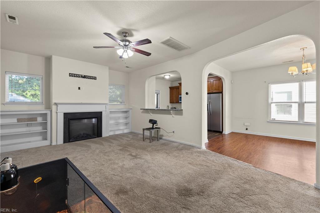 1118 Commerce Ave Property Photo 13