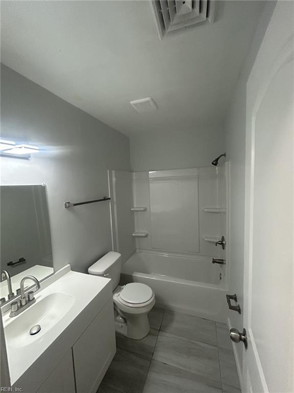 1205 Aaron Ct Property Photo 8