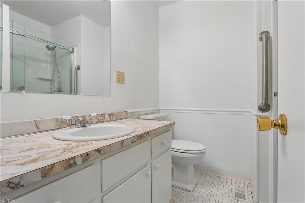 476 Dunmore Dr Property Photo 31