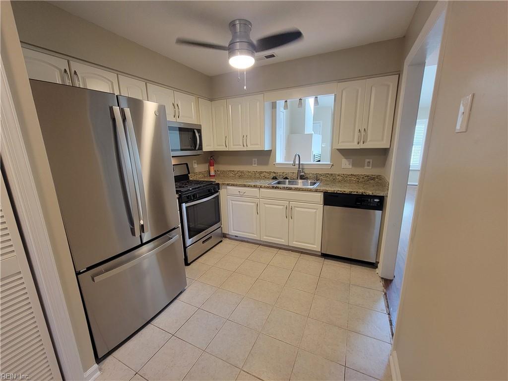 14 Treebark Pl Property Photo 15