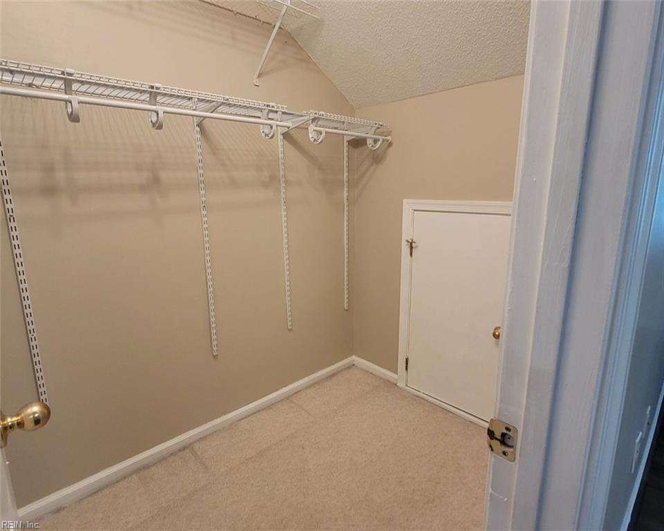 14 Treebark Pl Property Photo 28