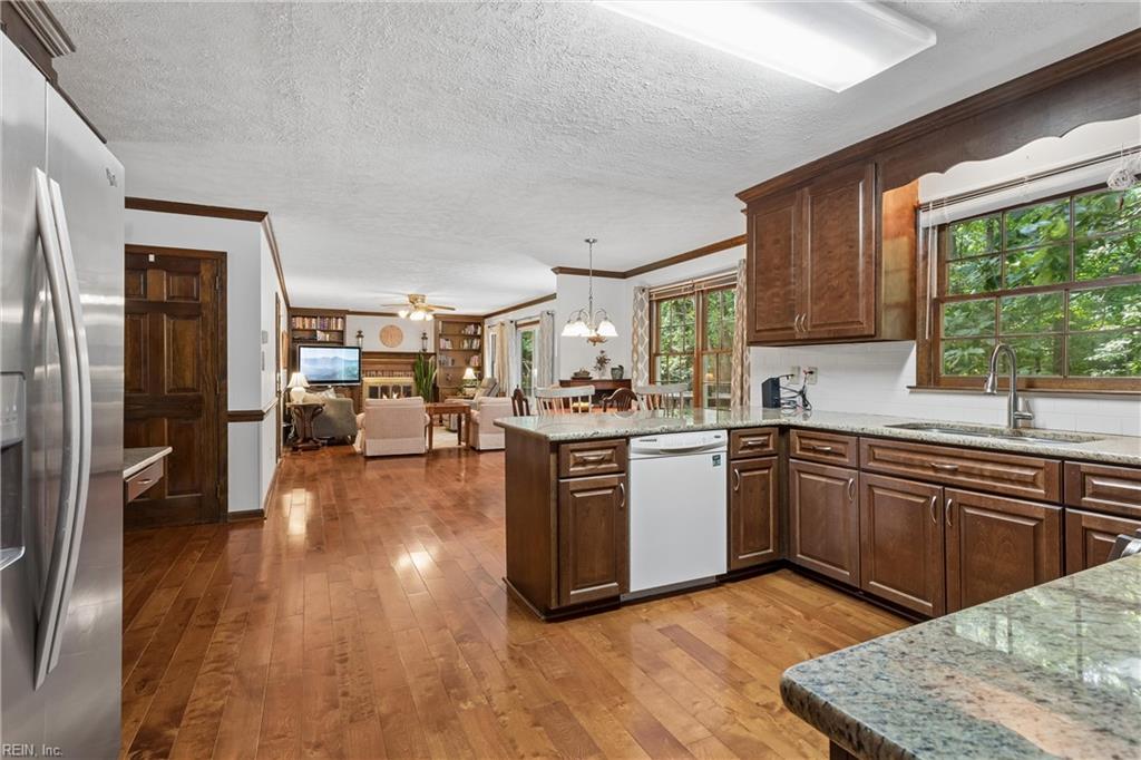 12 Oscars Ct Property Photo 7