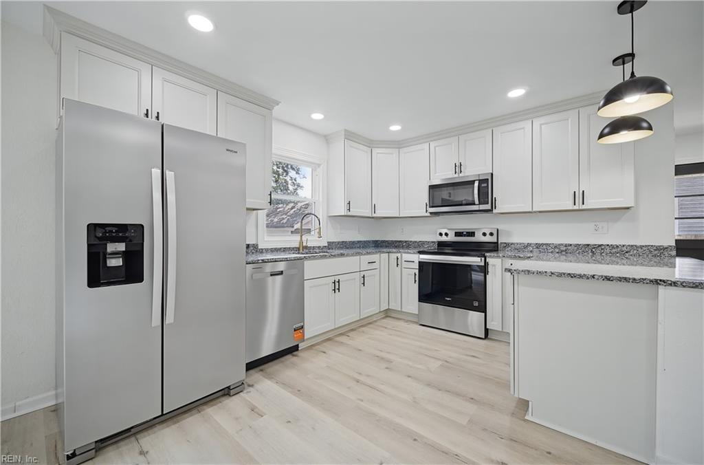 209 Ivey St Property Photo 7
